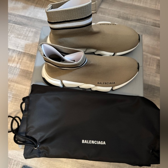 Authentic Balenciaga sock trainers - Picture 6 of 7
